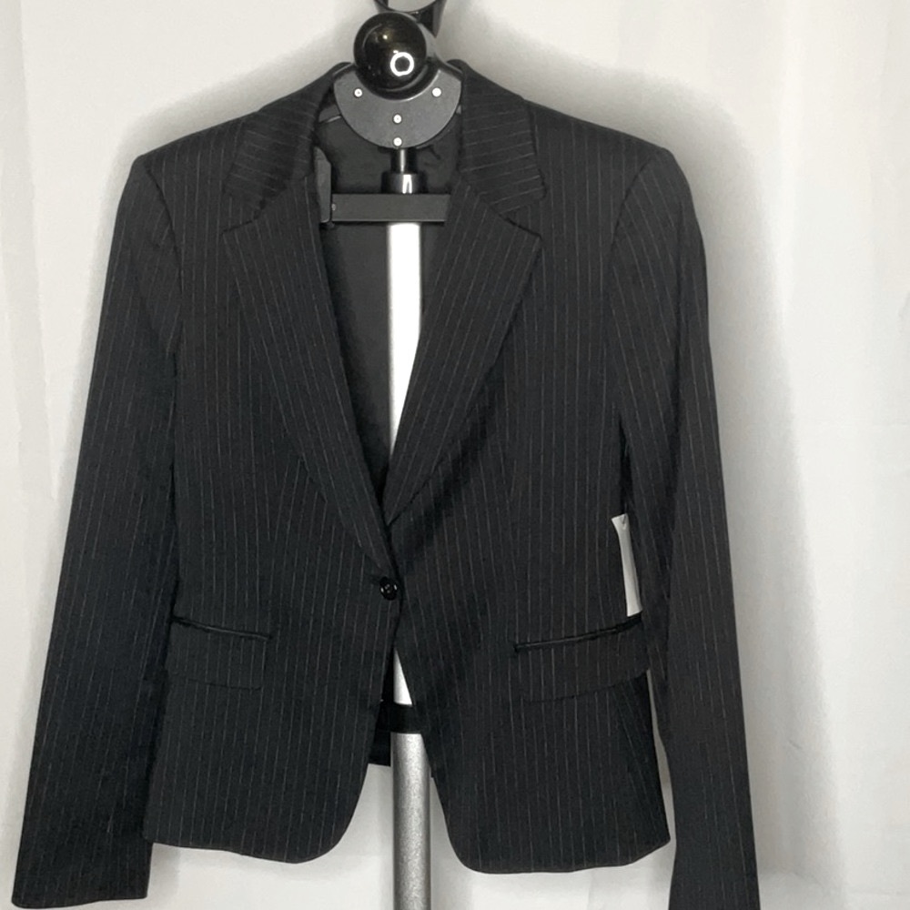 Tahari black size 10 -M office